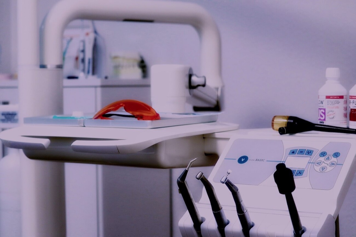 Medical device translations - English German translator for MDR and IVDR documents